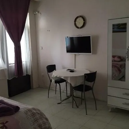 Mandalya Homestay